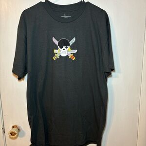 One Poece Ripple Junction Black Pirate Graphic Tee size large